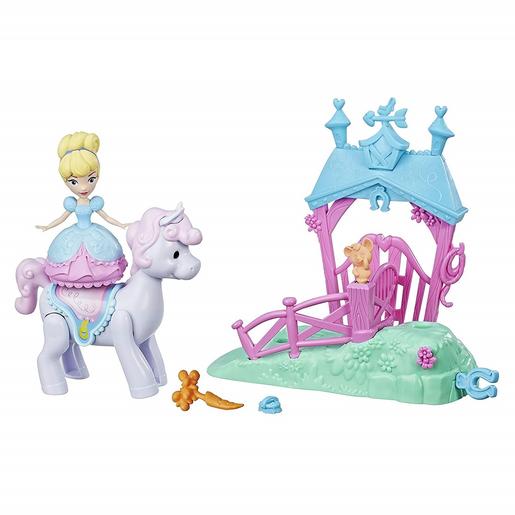 Princesas Disney - Cinderela - Passeio a Cavalo