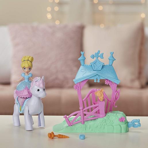 Princesas Disney - Cinderela - Passeio a Cavalo