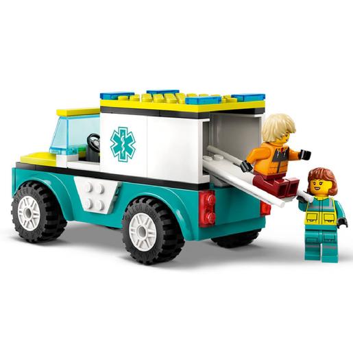 LEGO City - Ambulância de emergência e rapaz com snowboard - 60403