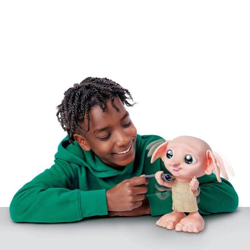 Harry Potter - Boneco interativo do Elfo Dobby com sons e frases, 21,6 cm ㅤ
