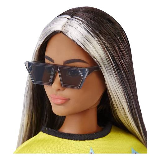 Barbie - Boneca fashionista - Top com chamas e saia de quadros