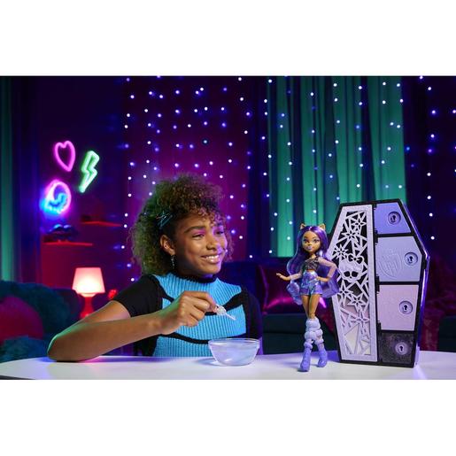 Mattel - Monster High - Boneca Monster High Série Skulltimate Secrets com guarda-roupa iridescente e acessórios de moda ㅤ