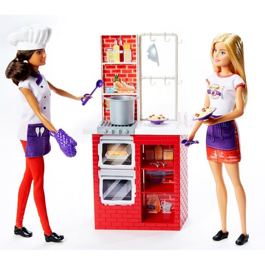 Barbie - Boneca com Cozinha