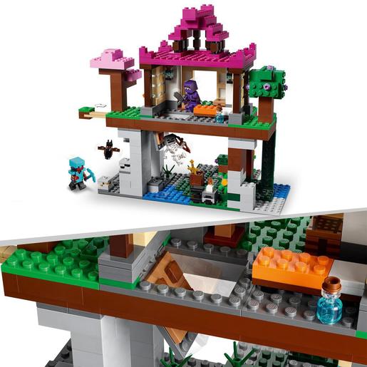 LEGO Minecraft - Os campos de treino - 21183